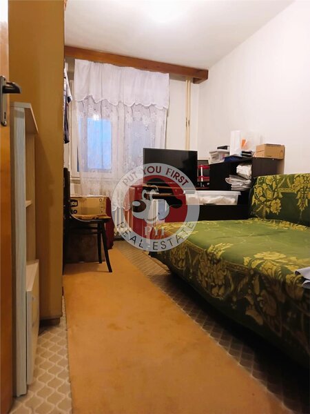 Vis a Vis Kaufland Vitan | 4 camere | Necesita renovare | 86mp | B12325