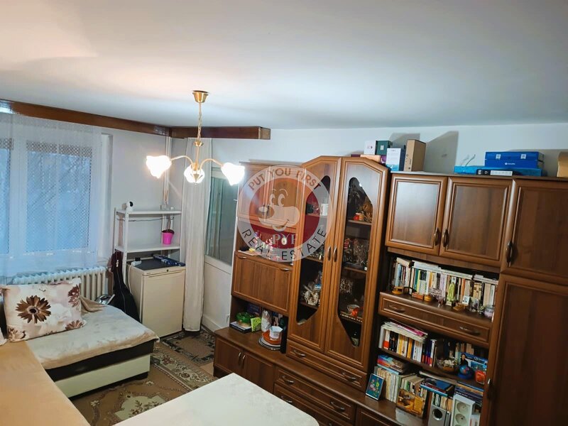 Vis a Vis Kaufland Vitan | 4 camere | Necesita renovare | 86mp | B12325