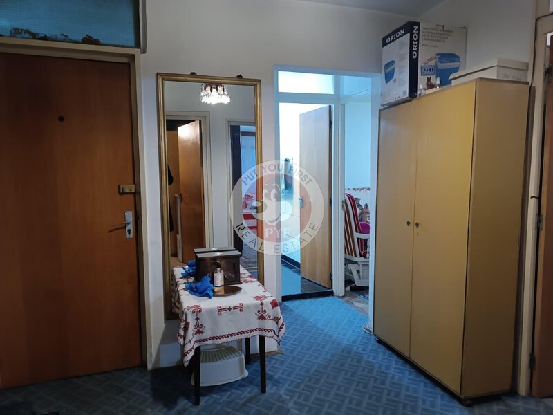 Vis a Vis Kaufland Vitan | 4 camere | Necesita renovare | 86mp | B12325