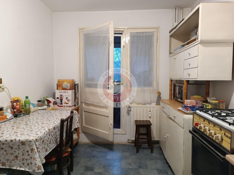 Vis a Vis Kaufland Vitan | 4 camere | Necesita renovare | 86mp | B12325